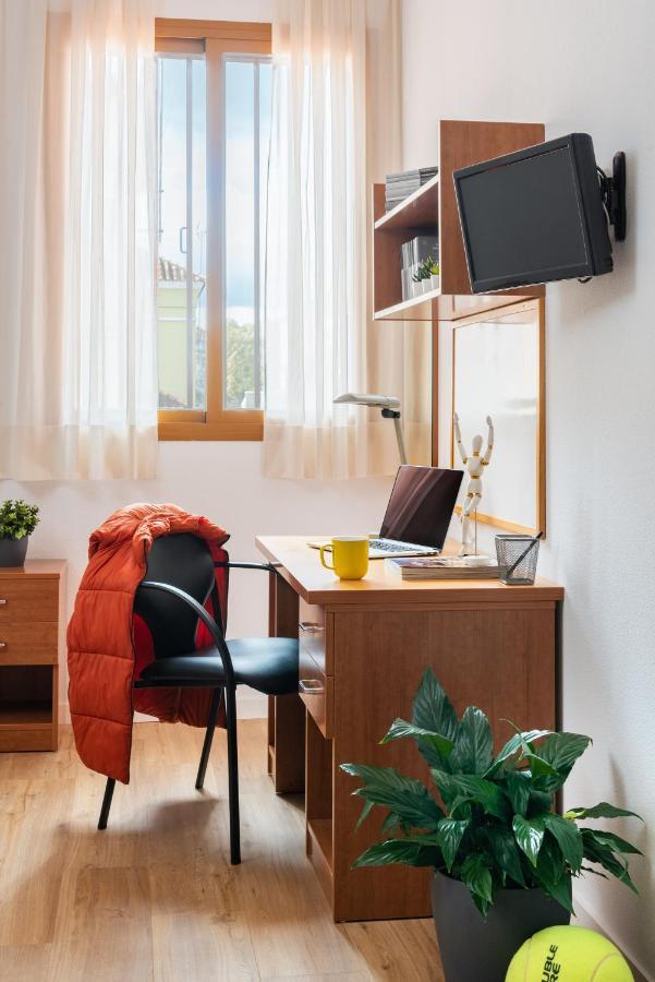 Micampus Bormujos Student Residence Экстерьер фото