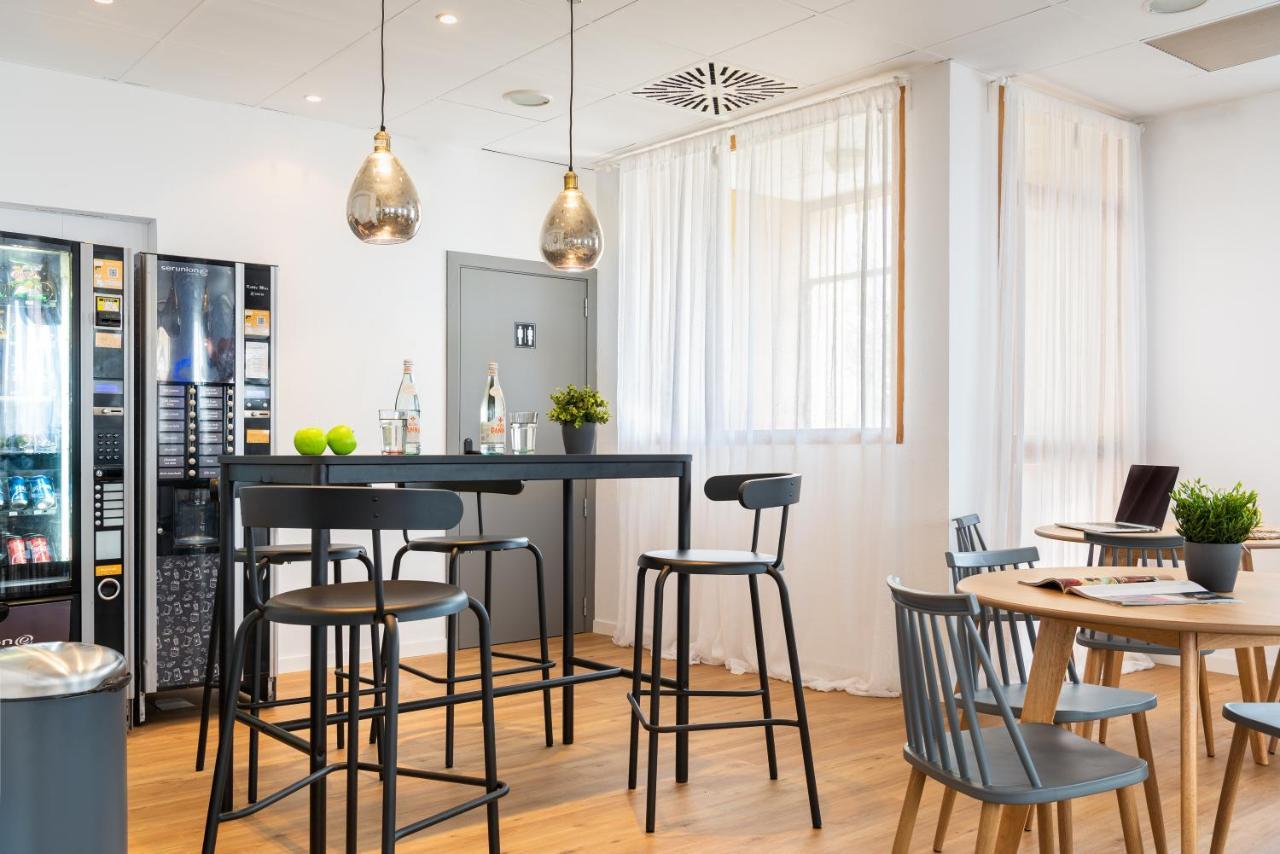 Micampus Bormujos Student Residence Экстерьер фото